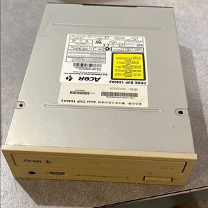 Acer DVD-ROM Drive in Beige ide